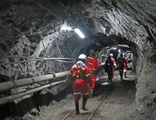 Mining operation assistance to help mining companies mitigate risks, minimise capital investments and optimise processing
